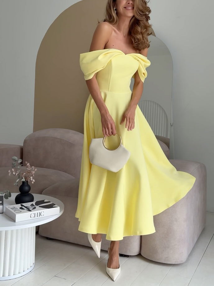 Abito Maxi Drappeggiato Elegante con Spalle Scoperte