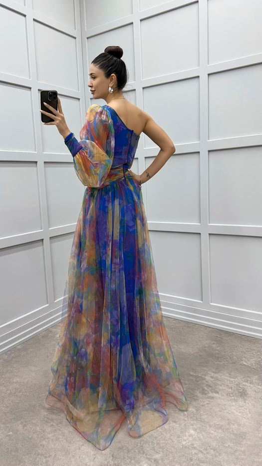 Cecilia | Abito Elegante con Spacco